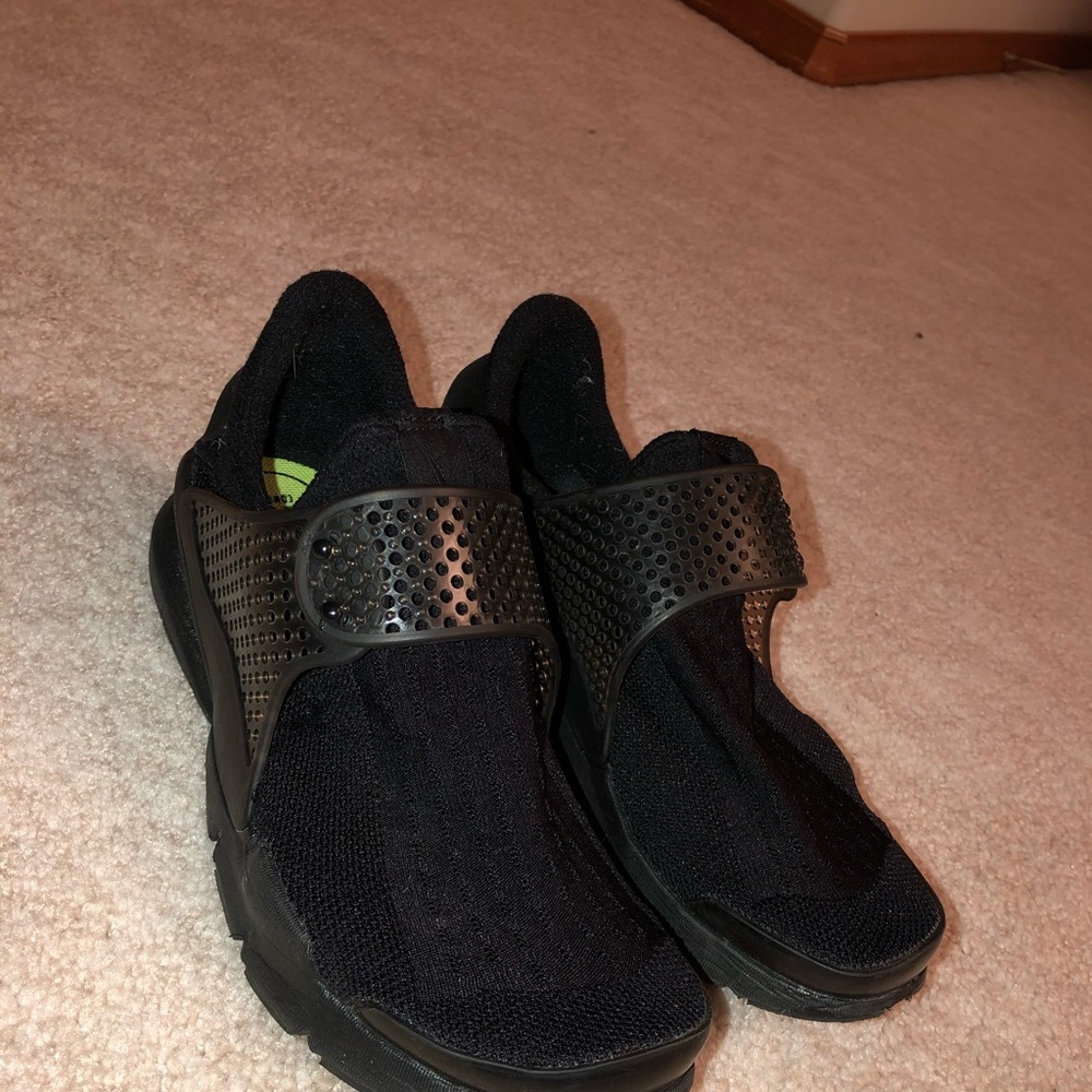 Nike dart [BRAND NEW]